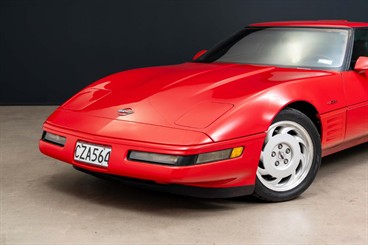 1991 Chevrolet Corvette - Thumbnail