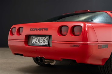 1991 Chevrolet Corvette - Thumbnail
