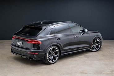 2020 Audi RS Q8 - Thumbnail