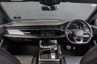 2020 Audi RS Q8 - Thumbnail