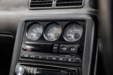 1989 Nissan Skyline - Thumbnail