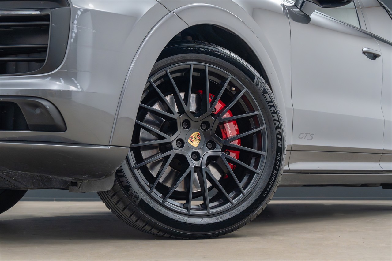 2022 Porsche Cayenne