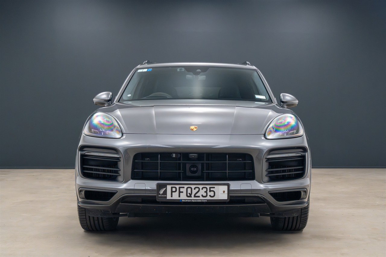 2022 Porsche Cayenne
