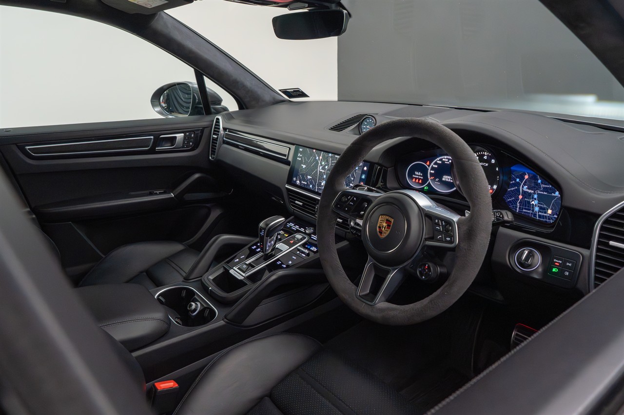 2022 Porsche Cayenne