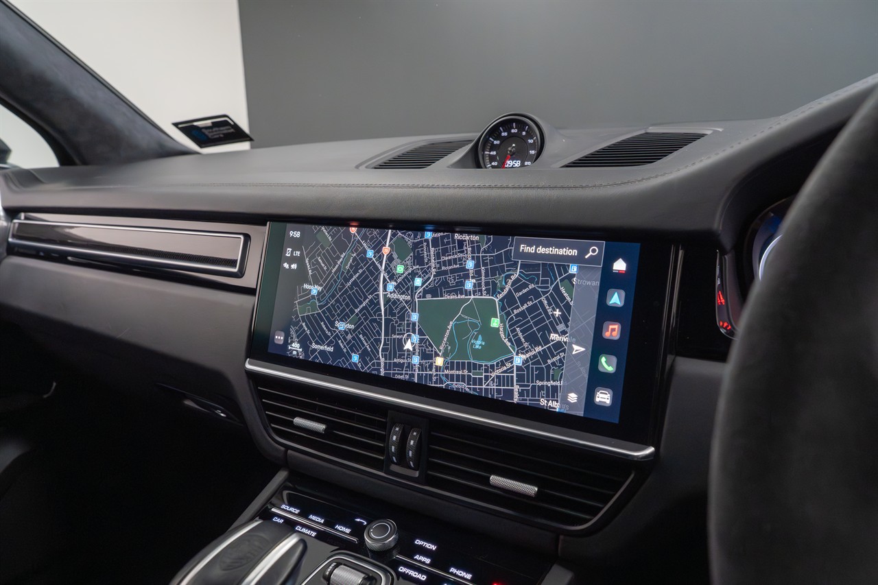 2022 Porsche Cayenne