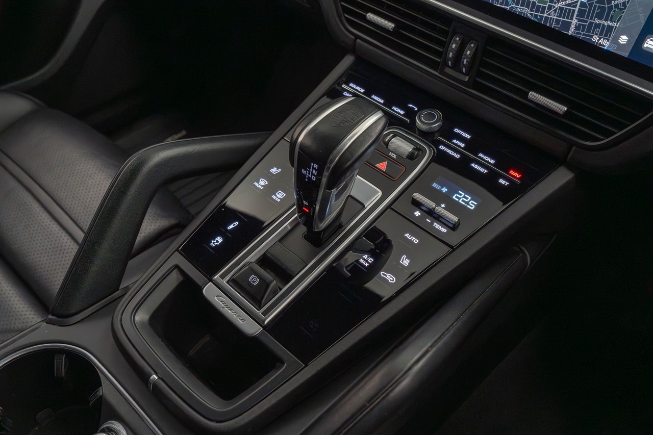 2022 Porsche Cayenne
