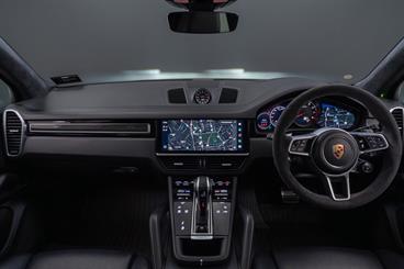 2022 Porsche Cayenne - Thumbnail