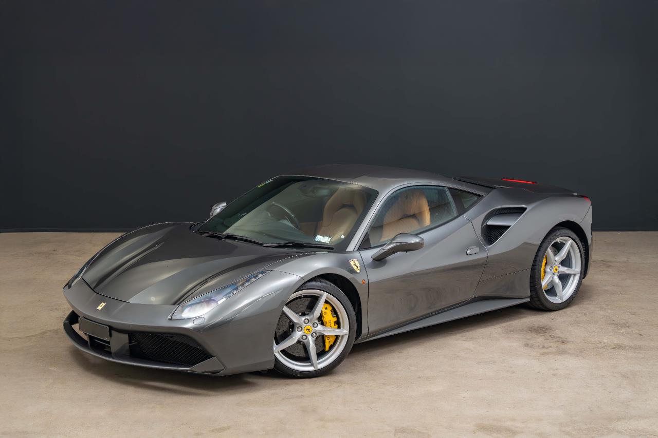 2016 Ferrari 488