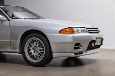 1993 Nissan Skyline - Thumbnail