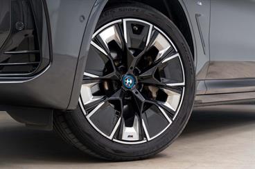 2023 BMW X3 - Thumbnail