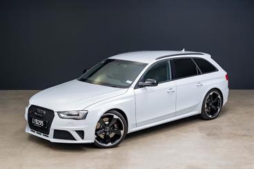 2013 Audi RS4 - Thumbnail