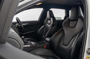 2013 Audi RS4 - Thumbnail