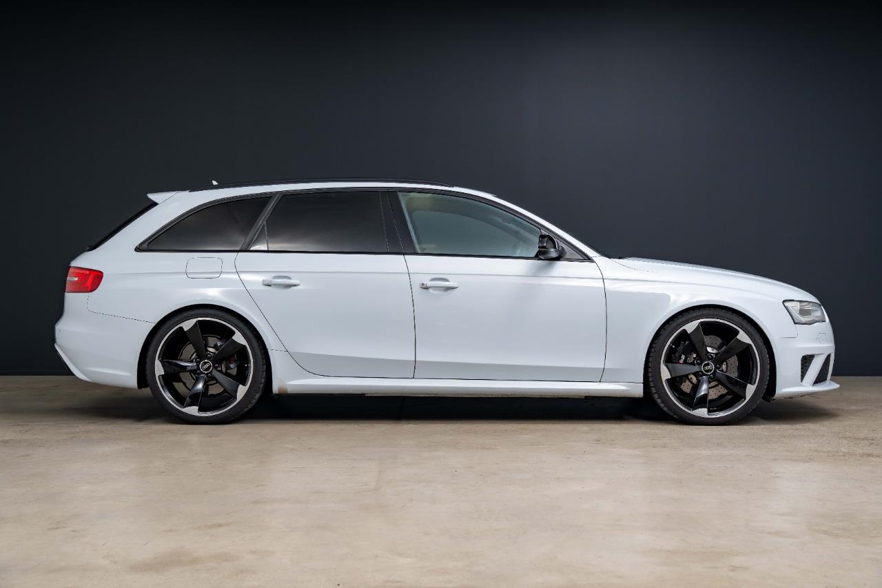 2013 Audi RS4