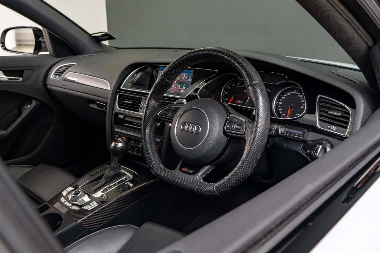 2013 Audi RS4