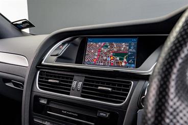 2013 Audi RS4 - Thumbnail