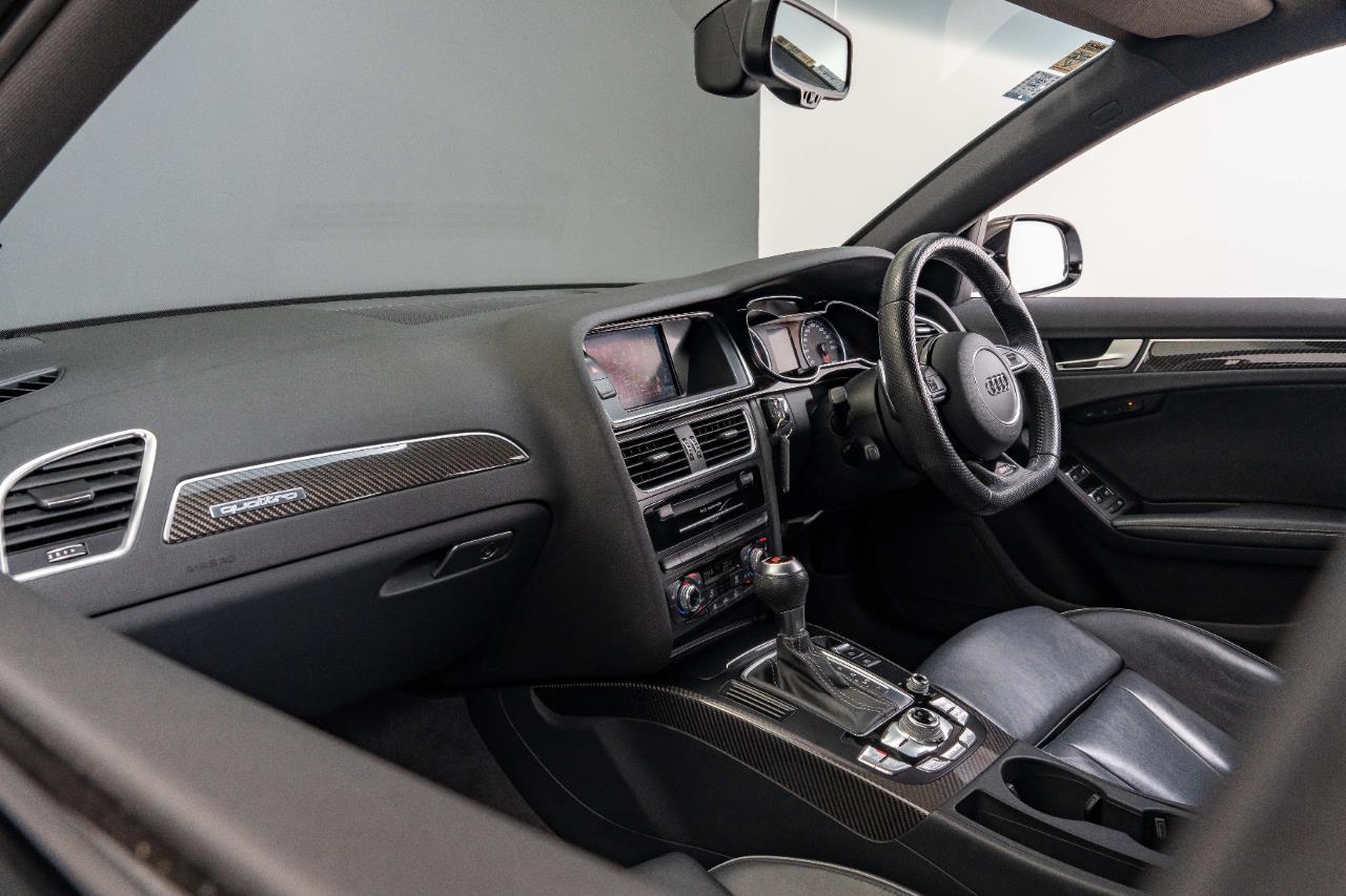 2013 Audi RS4