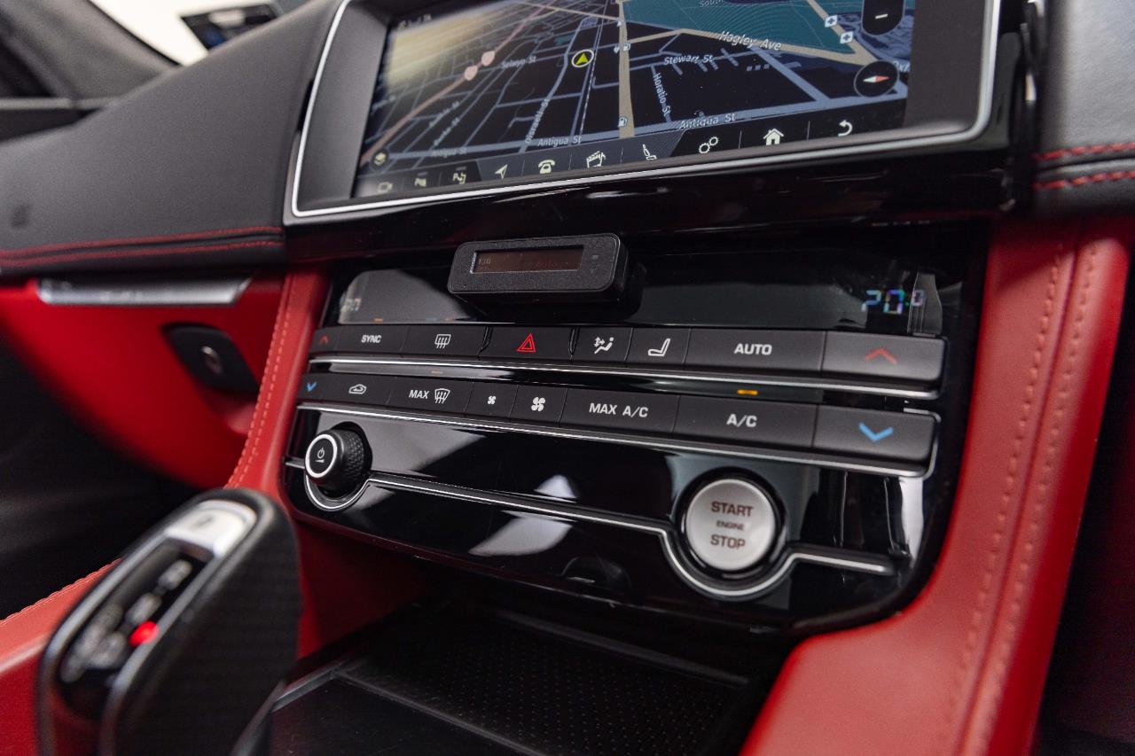 2019 Jaguar F-Pace
