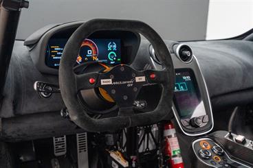 2017 McLaren 570S - Thumbnail