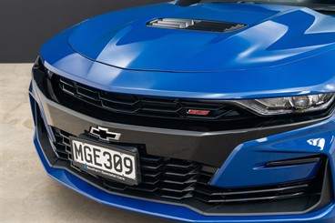 2019 Chevrolet Camaro - Thumbnail