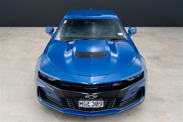 2019 Chevrolet Camaro - Thumbnail