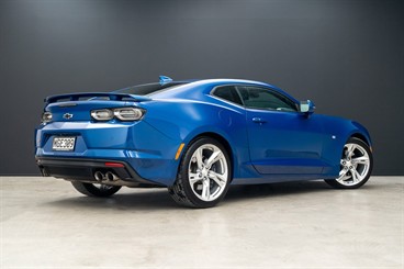 2019 Chevrolet Camaro - Thumbnail