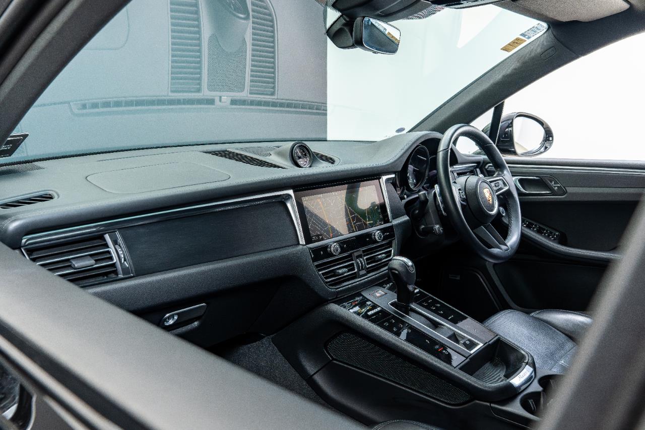 2021 Porsche Macan