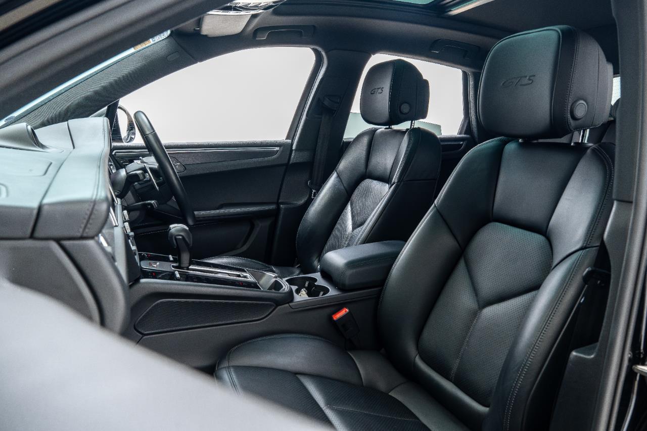 2021 Porsche Macan