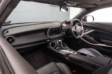 2019 Chevrolet Camaro - Thumbnail