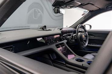 2021 Porsche Taycan - Thumbnail