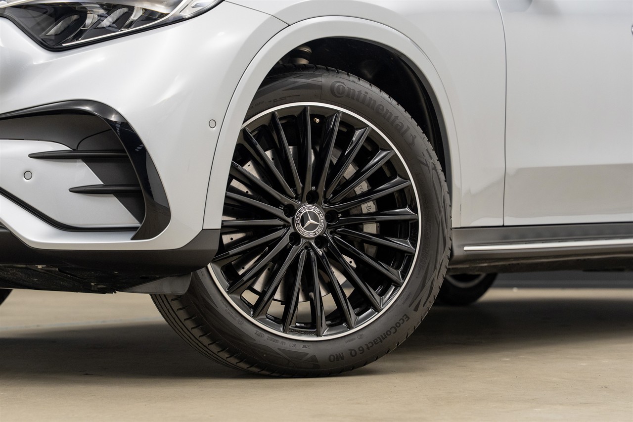 2025 Mercedes-Benz Glc