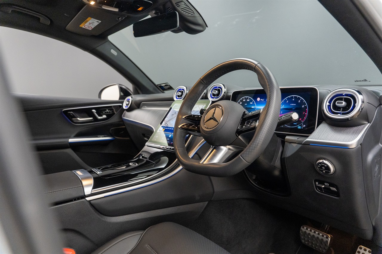 2025 Mercedes-Benz Glc