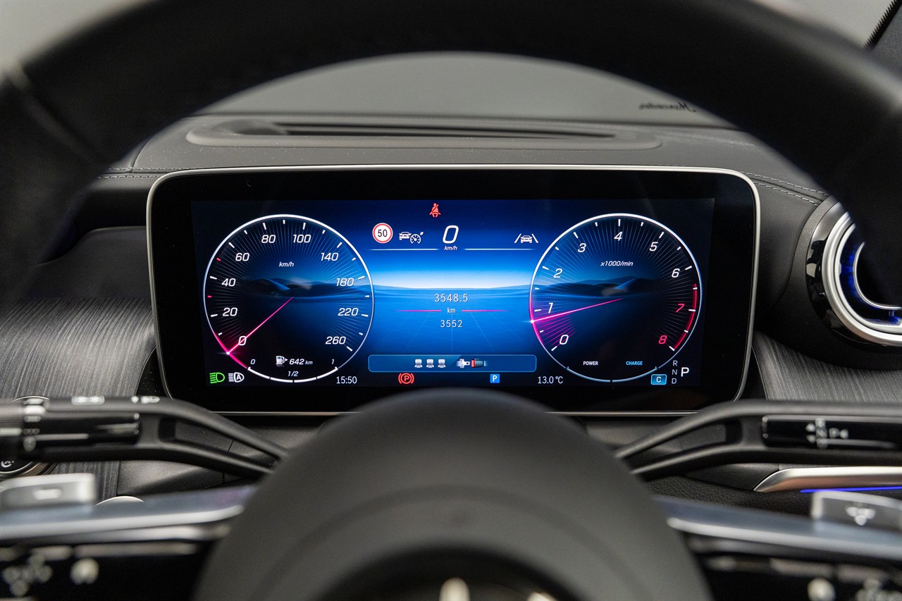 2025 Mercedes-Benz Glc
