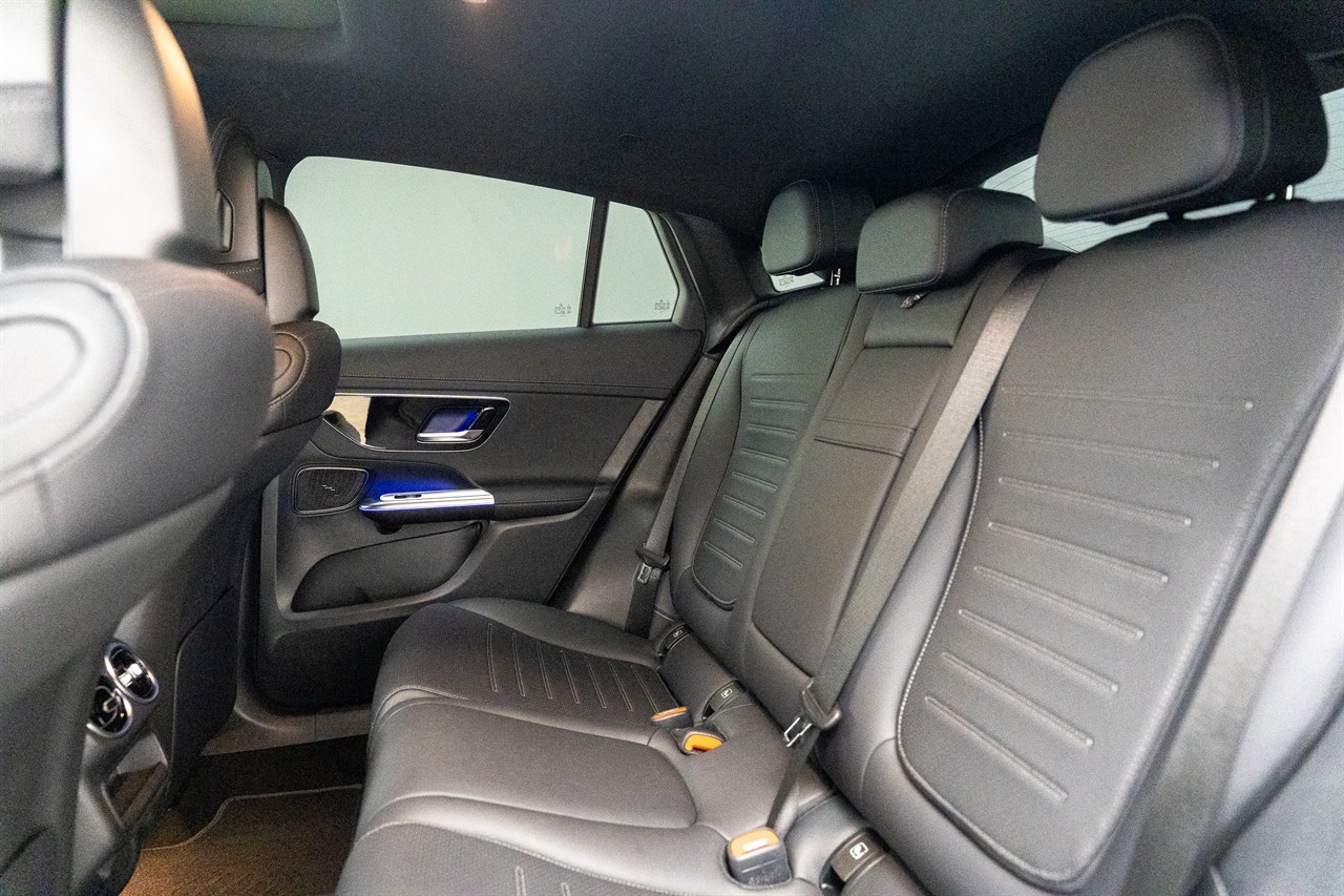 2025 Mercedes-Benz Glc