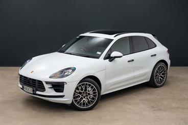 2021 Porsche Macan - Thumbnail