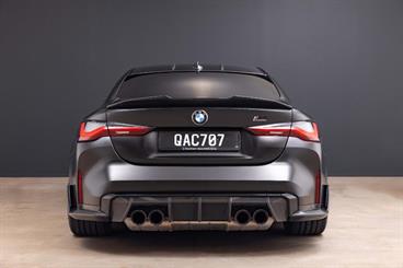 2022 BMW M4 - Thumbnail