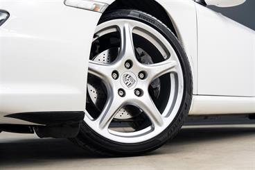 2008 Porsche 911 - Thumbnail