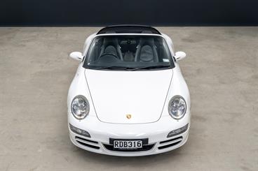 2008 Porsche 911 - Thumbnail