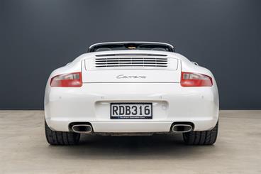 2008 Porsche 911 - Thumbnail