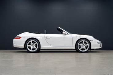 2008 Porsche 911 - Thumbnail