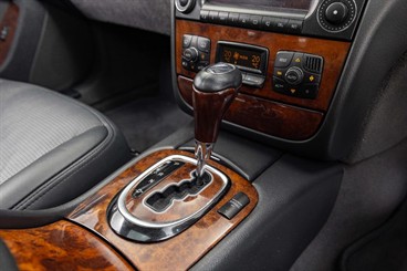 2004 Mercedes-Benz S 550 - Thumbnail