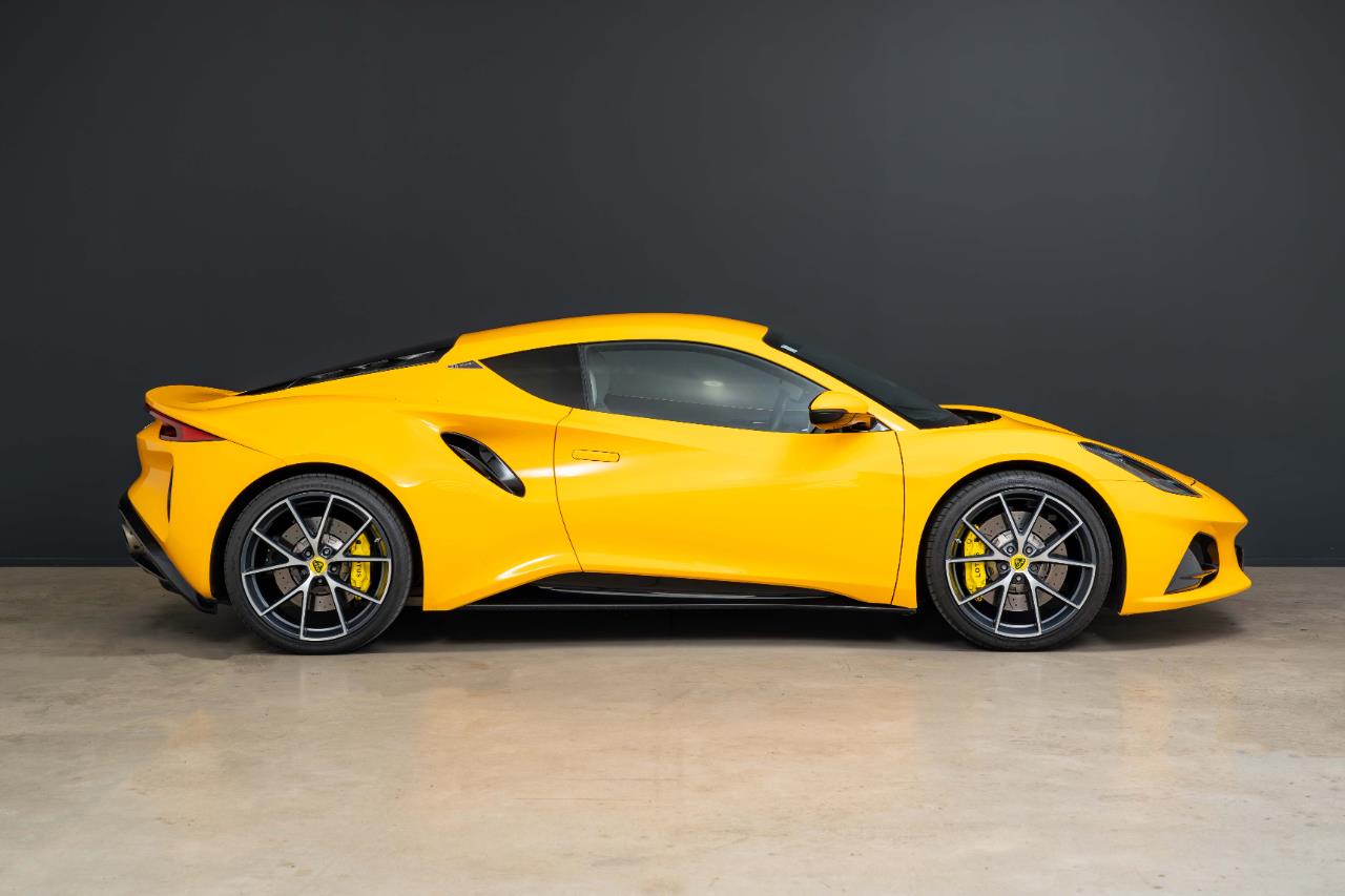 2023 Lotus Emira