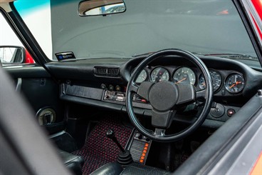 1982 Porsche 911 - Thumbnail