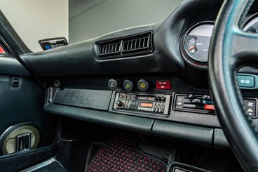 1982 Porsche 911 - Thumbnail