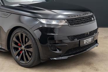 2025 Land Rover Range Rover Sport - Thumbnail