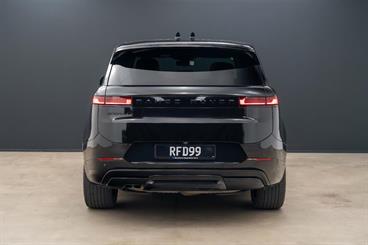 2025 Land Rover Range Rover Sport - Thumbnail
