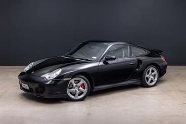 2002 Porsche 911 - Thumbnail