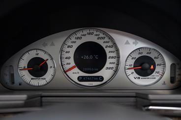 2004 Mercedes-Benz E 55 - Thumbnail