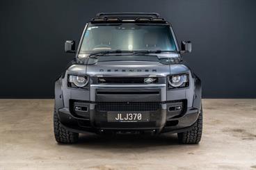 2022 Land Rover Defender - Thumbnail