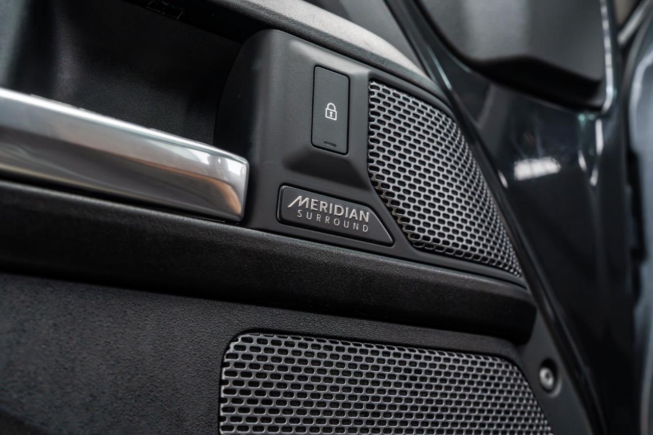 2022 Land Rover Defender