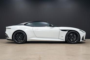 2021 Aston Martin DBS - Thumbnail